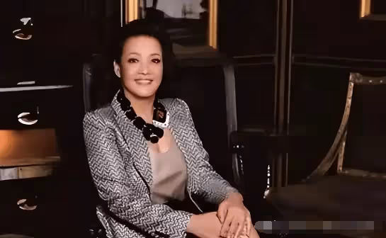 馬筱梅古典婚紗照引轟動,或辦中式婚禮?網友直呼:這才是頂配!