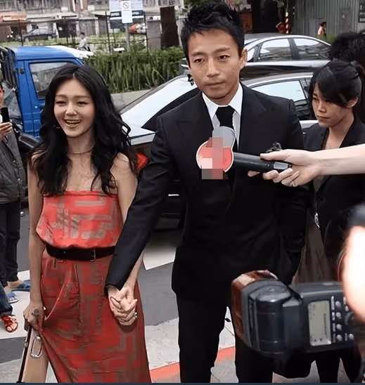 網傳學生家長爆料大S:根本不管孩子,連上幾年級都不知道,更多猛料曝出