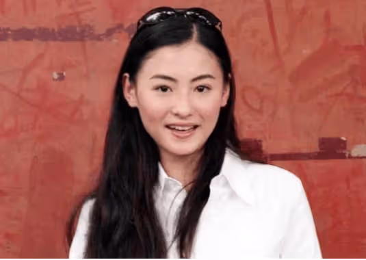 張柏芝當年為何自願配合陳冠希？她含淚說出實情，真相令人唏噓！