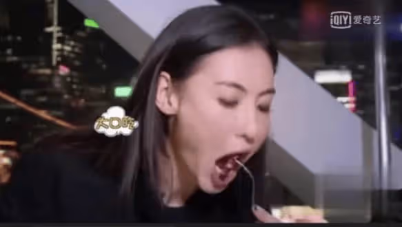 張柏芝當年為何自願配合陳冠希?她含淚說出實情,真相令人唏噓!