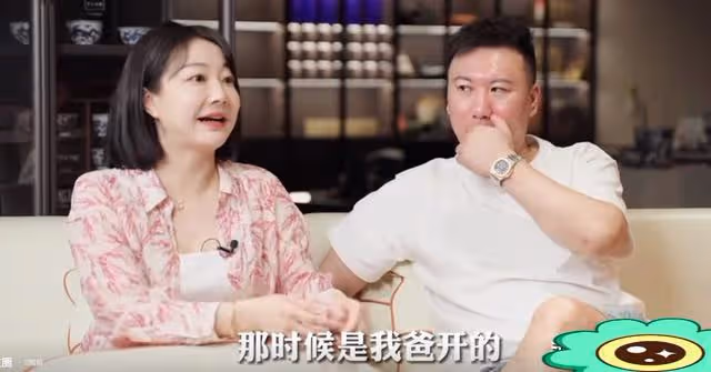 從擺地攤到年營收2億,85後夫妻實現跨越階層,並把老公稱「神」