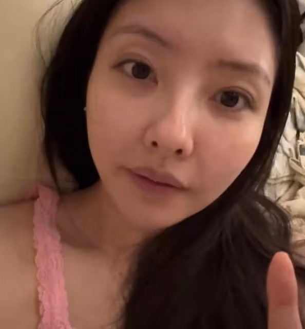 王思聰被爆有孩子後,豆得兒發文否認「打胎」,沒有強顏歡笑
