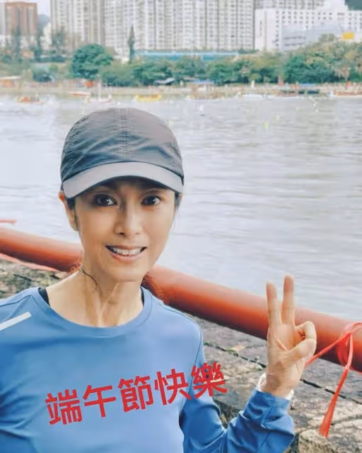 TVB前花旦爆近照,身材極為纖瘦令網民擔心!曾兩次演黃蓉