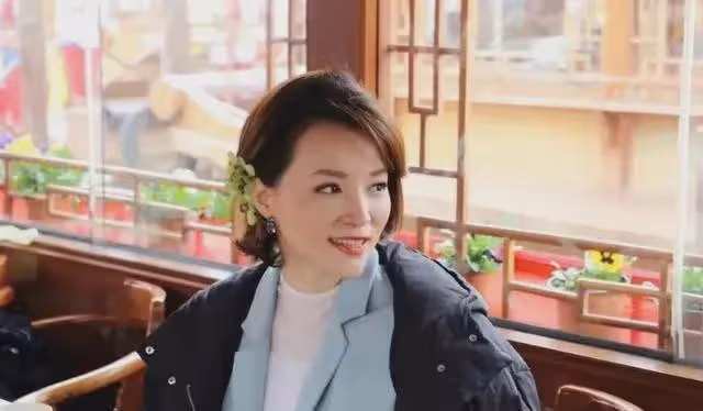 50歲董卿跌下神壇,她到底做錯了什麼?