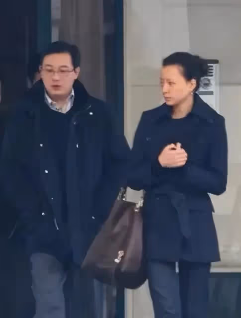 50歲董卿跌下神壇,她到底做錯了什麼?