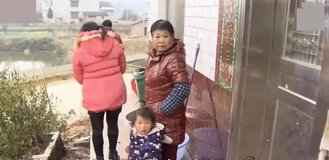 回顧:老人執意要和兒子女同學結婚,揚言為了她,我可以不認兒子