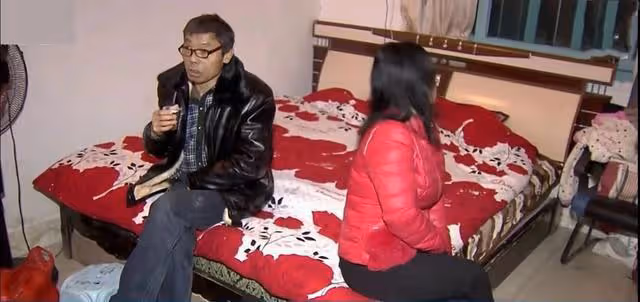 回顧:老人執意要和兒子女同學結婚,揚言為了她,我可以不認兒子
