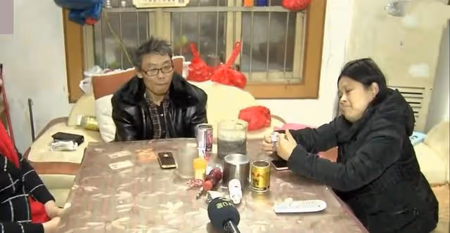 回顧:老人執意要和兒子女同學結婚,揚言為了她,我可以不認兒子
