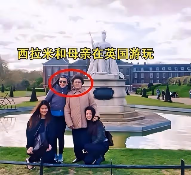 2014年,泰國王妃脫光衣服趴在地上給狗喂食,遭到曝光後被迫出家