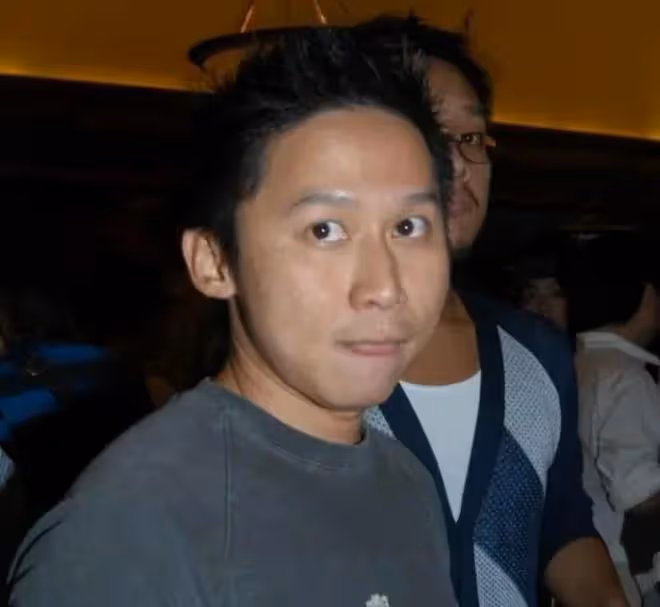 噩耗！鄭秀文經紀人郭啟華中風入院，住進重症ICU搶救治療