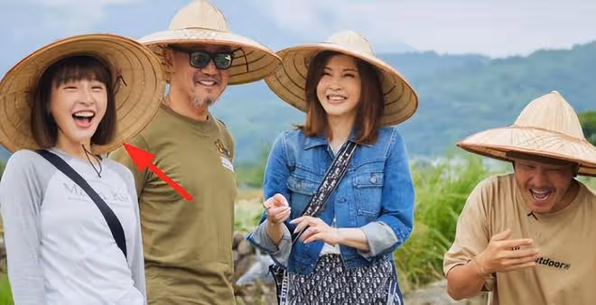 黃鴻升去世4年,女友一直不敢談戀愛,保持單身到墓地探望