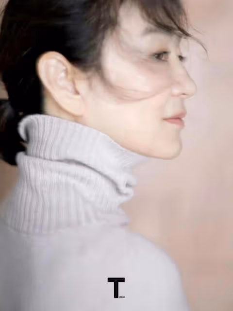68歲林青霞瘦了！新大片穿中國紅旺夫臉美到開掛，氣場全開超驚艷
