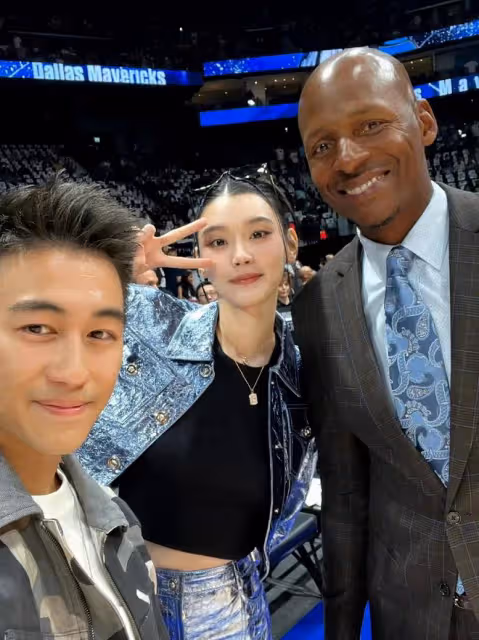 奚夢瑤豪門生活好幸福，跟何猷君上綜藝夫妻倆甜出圈，穿搭也時髦
