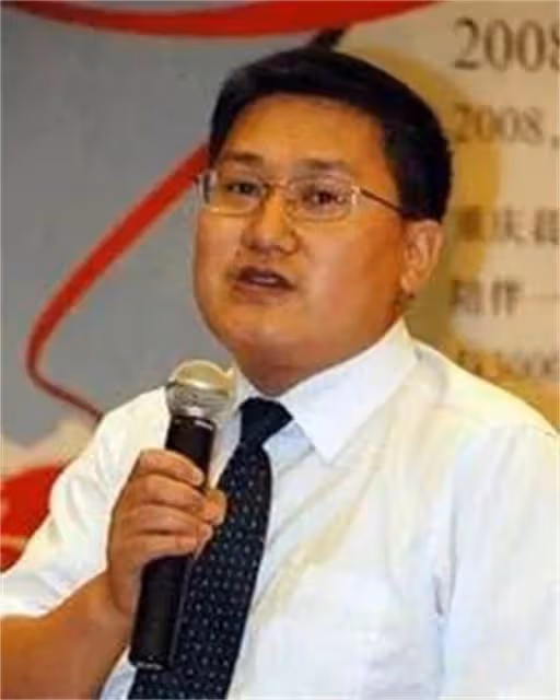 2009年,四川38歲億萬富豪身亡,牽出黑勢力,20億家產也成照妖鏡