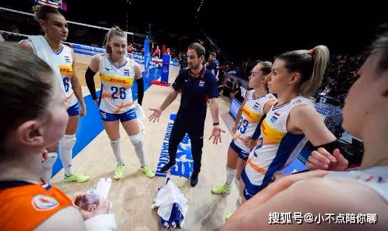 爆冷!日本女排2-0遭逆轉,中國女排重返亞洲第一,鎖定奧運門票