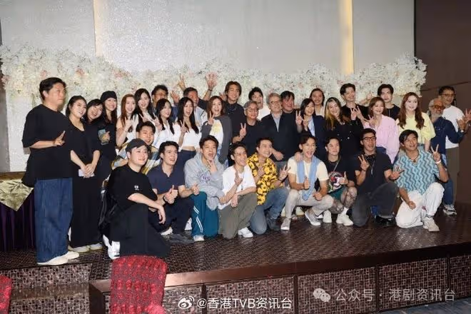 郭柏妍劇接劇好開心!譚俊彥一家暑假飛大馬寓工作於娛樂