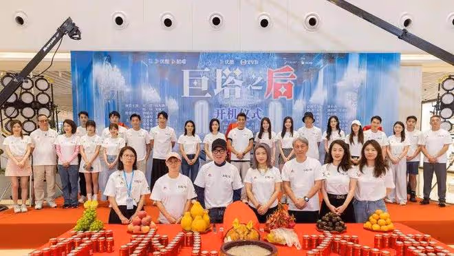 TVB實力花旦重返娘家做女主角,新劇女強人造型曝光,兩大視帝做陪襯