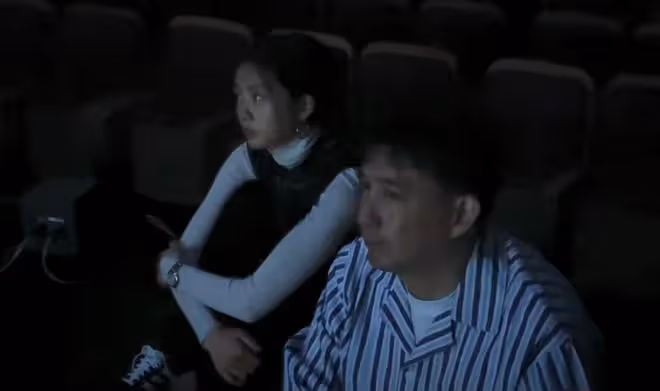 孫莉曬一家五口,三個兒女個個出眾養眼,黃磊發福明顯胖出雙下巴