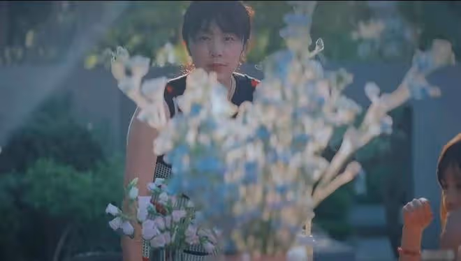孫莉曬一家五口,三個兒女個個出眾養眼,黃磊發福明顯胖出雙下巴