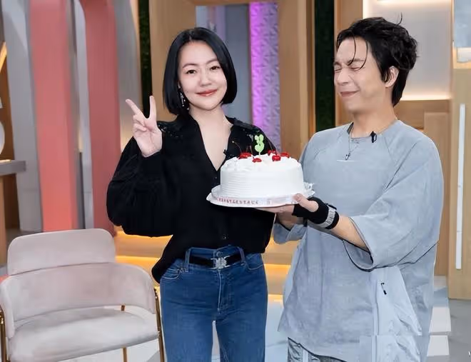 小S的45歲生日,大姐徐熙嫻送祝福,大S帶徐媽一起團聚