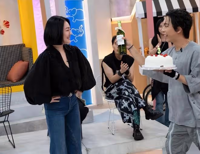 小S的45歲生日,大姐徐熙嫻送祝福,大S帶徐媽一起團聚
