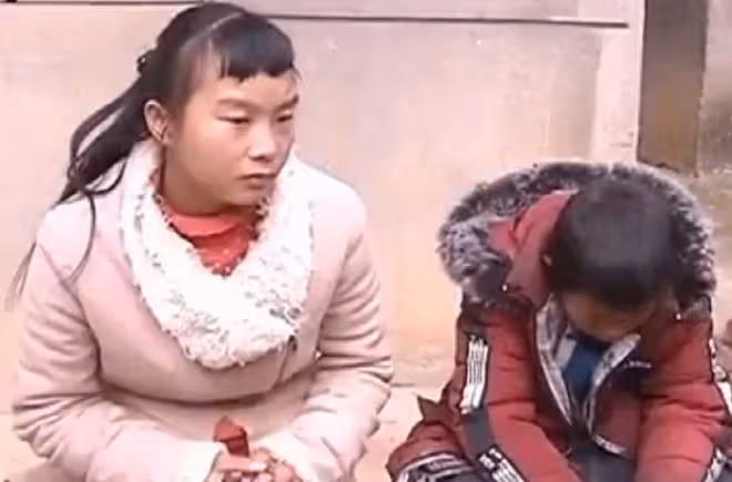 回顧:父親去世不到半月,母親改嫁兩姐姐被收養,留幼子無人過問