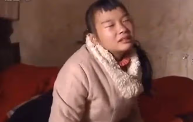 回顧：父親去世不到半月，母親改嫁兩姐姐被收養，留幼子無人過問