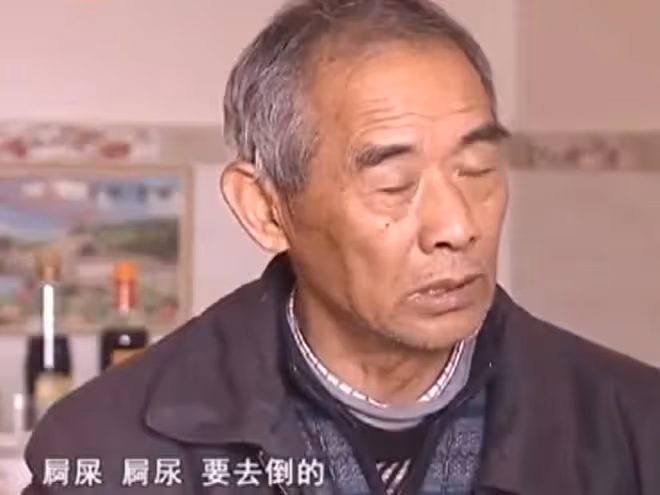 回顧:父親去世不到半月,母親改嫁兩姐姐被收養,留幼子無人過問