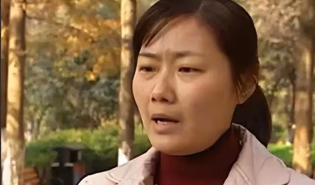 回顧安徽教師頂替他人16年,被原主拆穿後,惱羞成怒:我踹死你