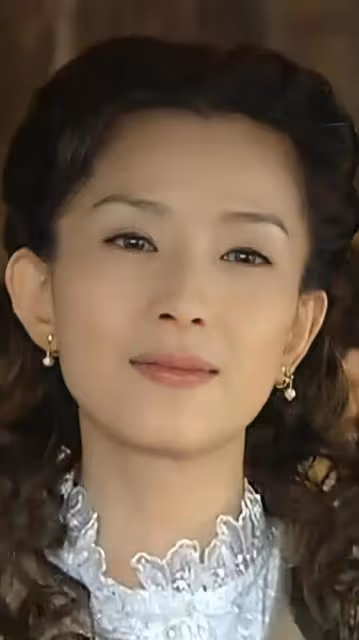 既帶清冷氣質，又具風情萬種的大美女，怎麼能少了葉全真？