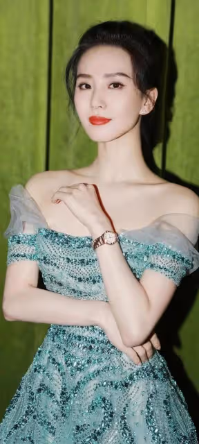 最近的劉詩詩，為何整體穿搭，顯得她識別度，氣質都遠不如以前？