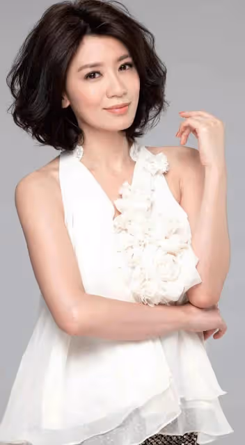 明明賈靜雯只有160CM，但為何她看上去就是好高的？