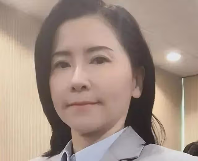 原來她早已去世!隱瞞癌症病情2年,55歲去世前每天吐大半杯血