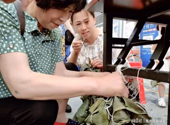 婆婆說端午一起包粽子,弟媳拖到晚上11點才回,明擺著是想占便宜