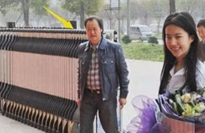 《玫瑰的故事》監製曝光,又是乾爹?劉亦菲和陳金飛再度引發熱議
