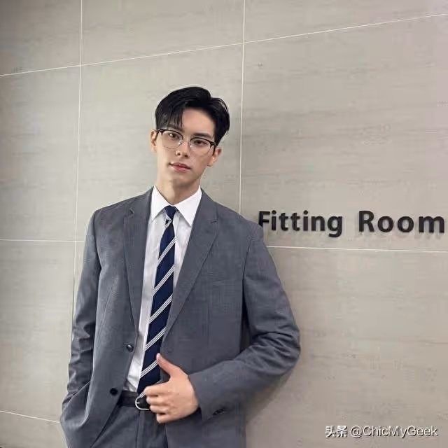 他23歲，出道三年，就敢承認戀情！