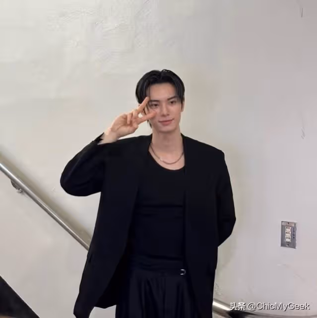 他23歲，出道三年，就敢承認戀情！