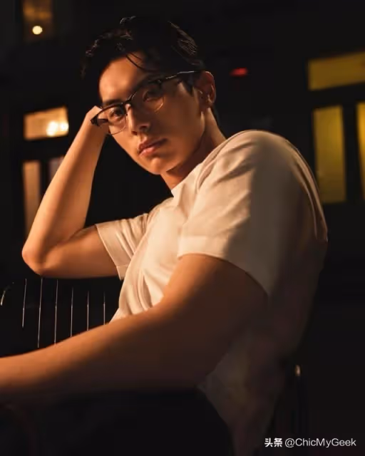 他23歲,出道三年,就敢承認戀情!