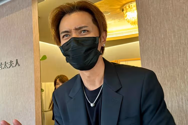 寬姐母喪|羅志祥現身靈堂 「希望寬姐好好休息」