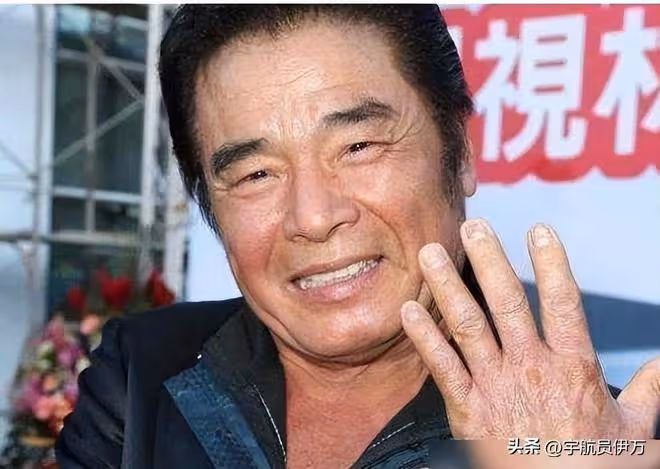 8個孩7個媽，六女侍一夫晚年娶小20歲嬌妻，76歲的雷洪怎能退休