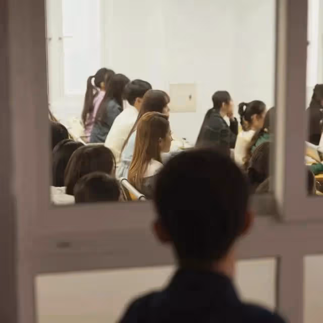 《玫瑰的故事》：方協文色眯眯地出現，黃亦玫都不知他有多空虛