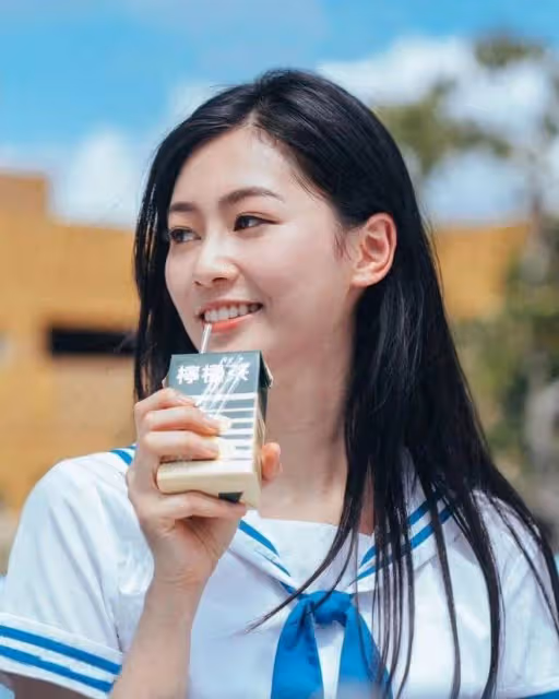 26歲TVB小花劇接劇否認被公司力捧,新劇殺青直言感到不舍