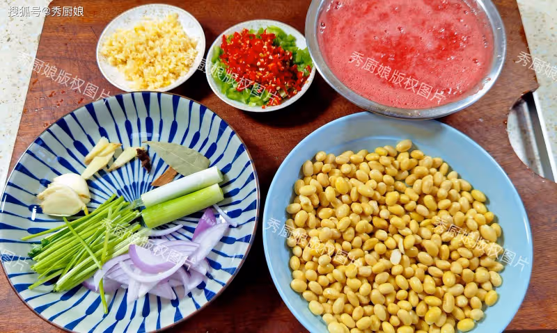 冬瓜、南瓜靠邊站,夏天多吃它,做成醬囤起來,拌面拌飯都很香!