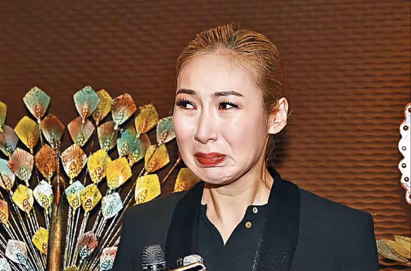 TVB女星莊思敏曬泳裝照,大方承認隆胸,透露這輩子不會取出假體
