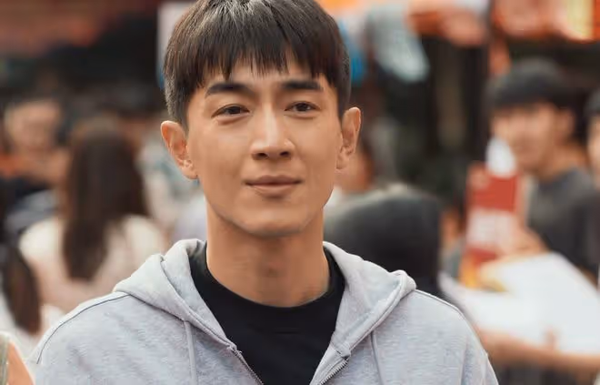 《玫瑰的故事》直到方協文慘死，黃亦玫才發現，自己被騙了二十年