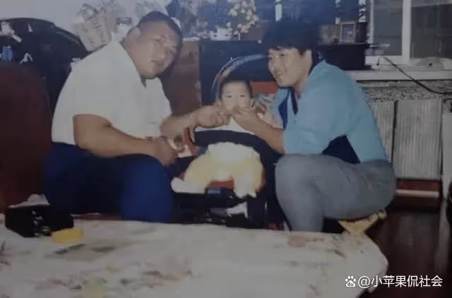 回顧拿60枚金牌卻33歲去世,妻女患癌,他稱要飯也不讓女兒練體育
