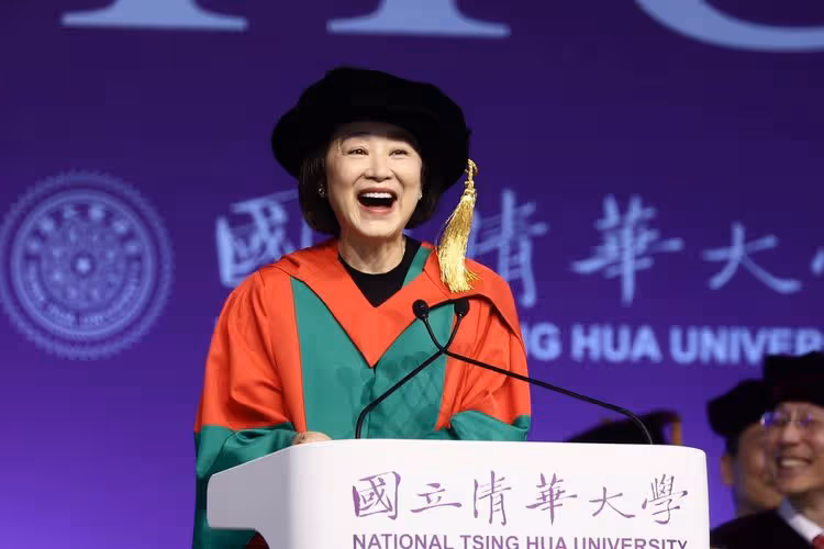 直擊｜最美影后林青霞致詞罕見曝心聲　驚吐：恨不得是啞巴、片酬高卻最自卑