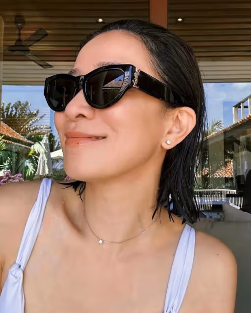 TVB前女星大曬鮮紅泳衣!被指靠爸爸接戲,出色表現獲網友道歉