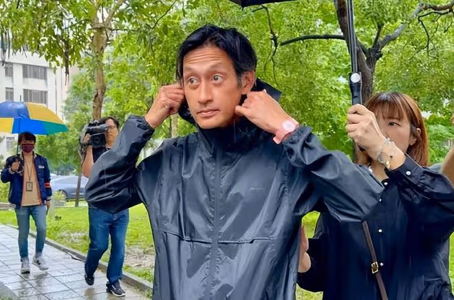 母親離世11天,唐治平仍舊拒絕認屍,拒絕為母親辦理身後事