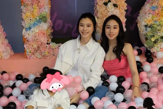奚夢瑤帶孩子為何超欣補辦生日宴,四太梁安琪抱著孫子不撒手